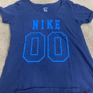 NIKE "00” athletic shirt